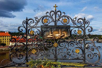 GameStop新CEO呼吁员工节衣缩食：不能再亏下去了